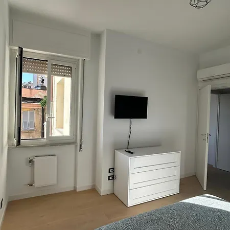 Centro Storico - Vista Lanterna *